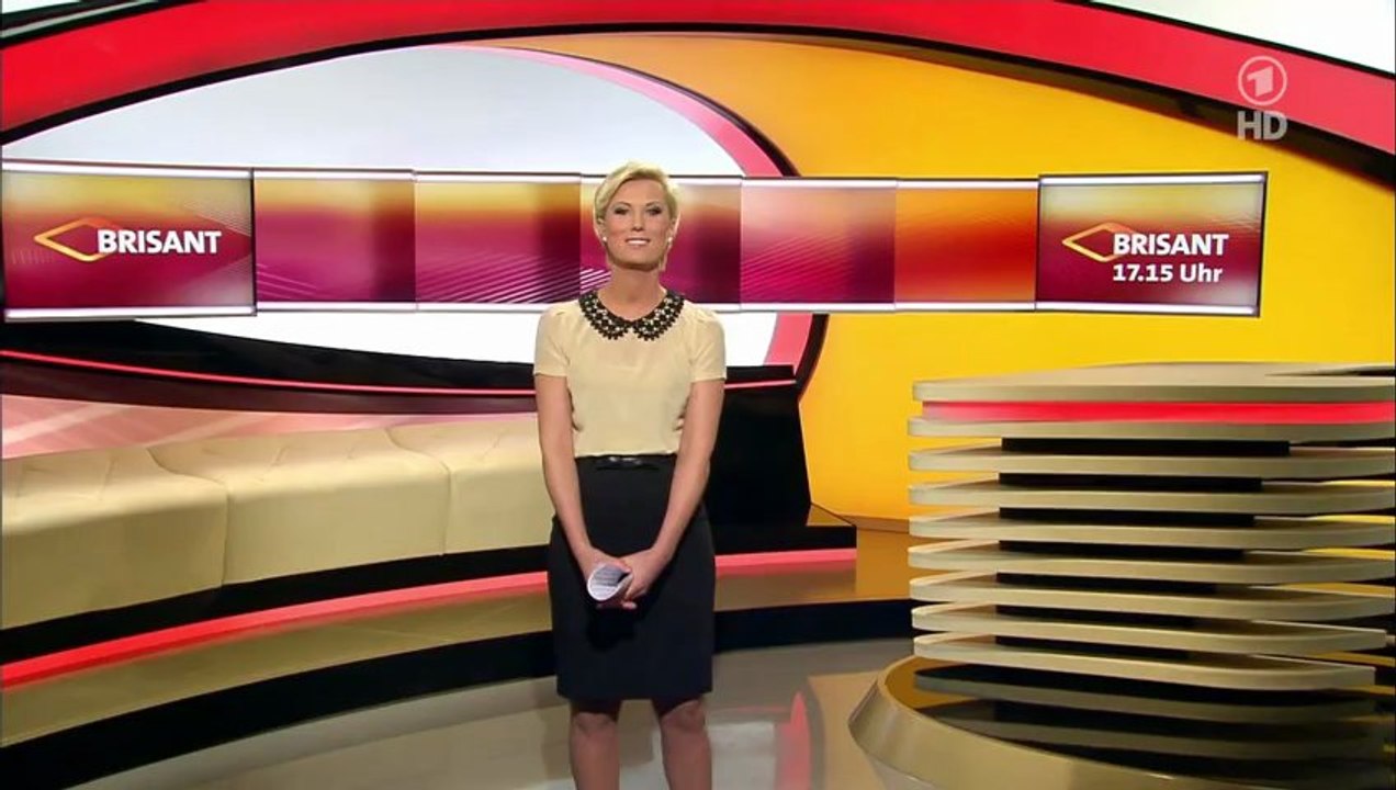 Kamilla Senjo  11.02.2013