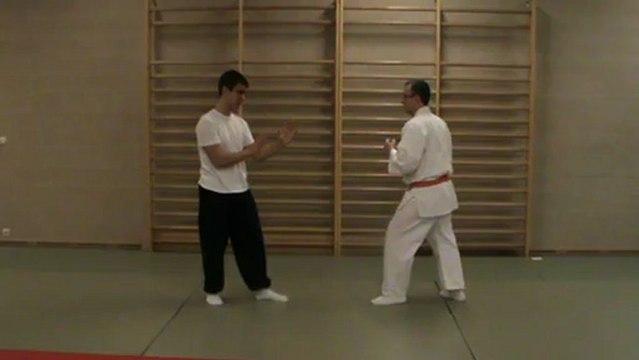 (gedan) o mawashi geri : sokutei osae uke