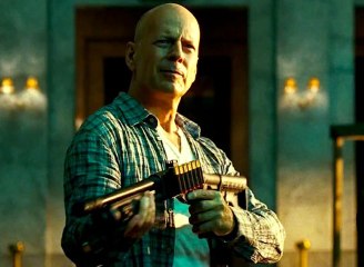 A Good Day to Die Hard "Ballroom Fight" Clip