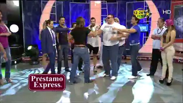 Konan carga a Big Neurosis