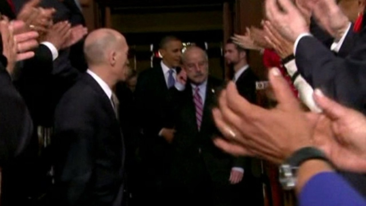 Obama focuses on economy in State of the Union