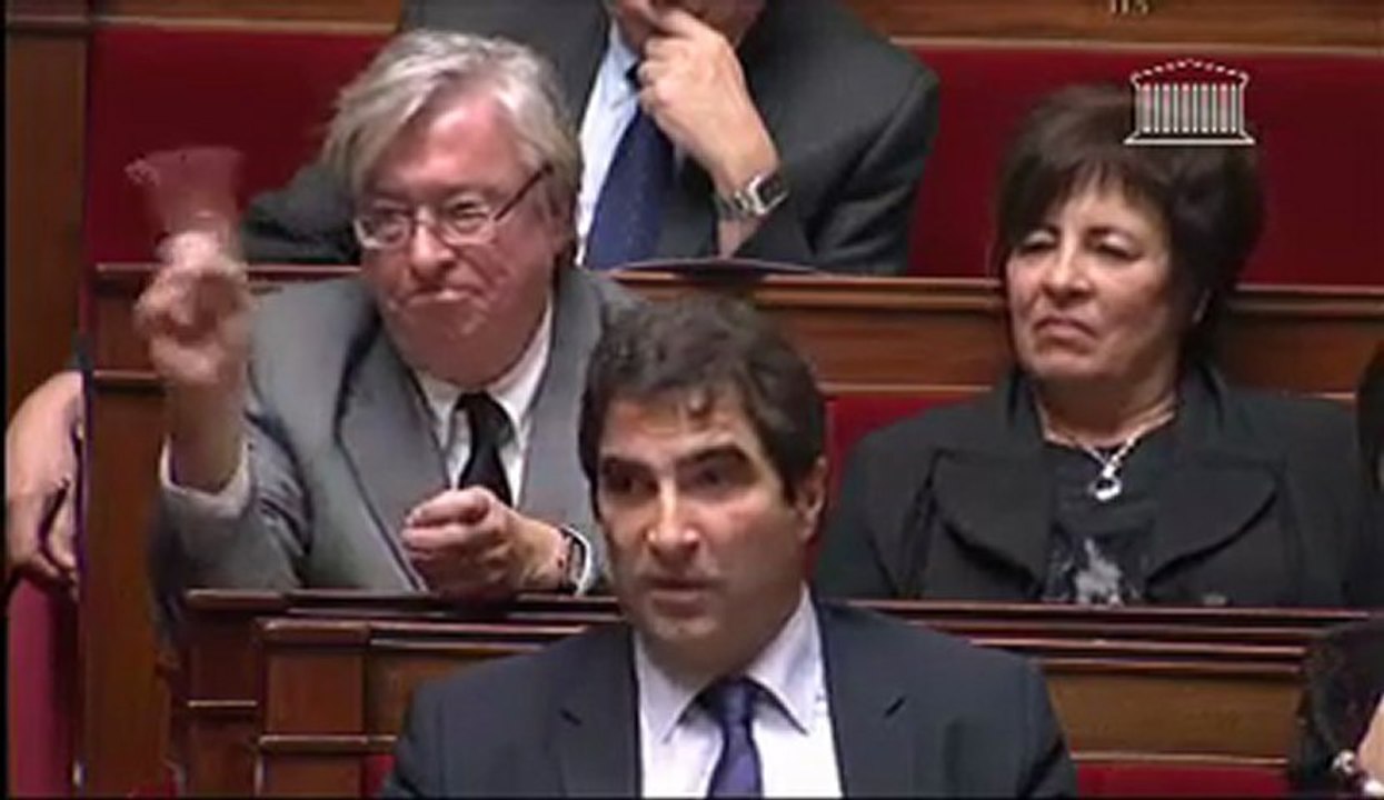 Questions au Gouvernement; Que compte faire le gouvernement pour répondre aux besoins vitaux de nos compatriotes les plus fragiles?