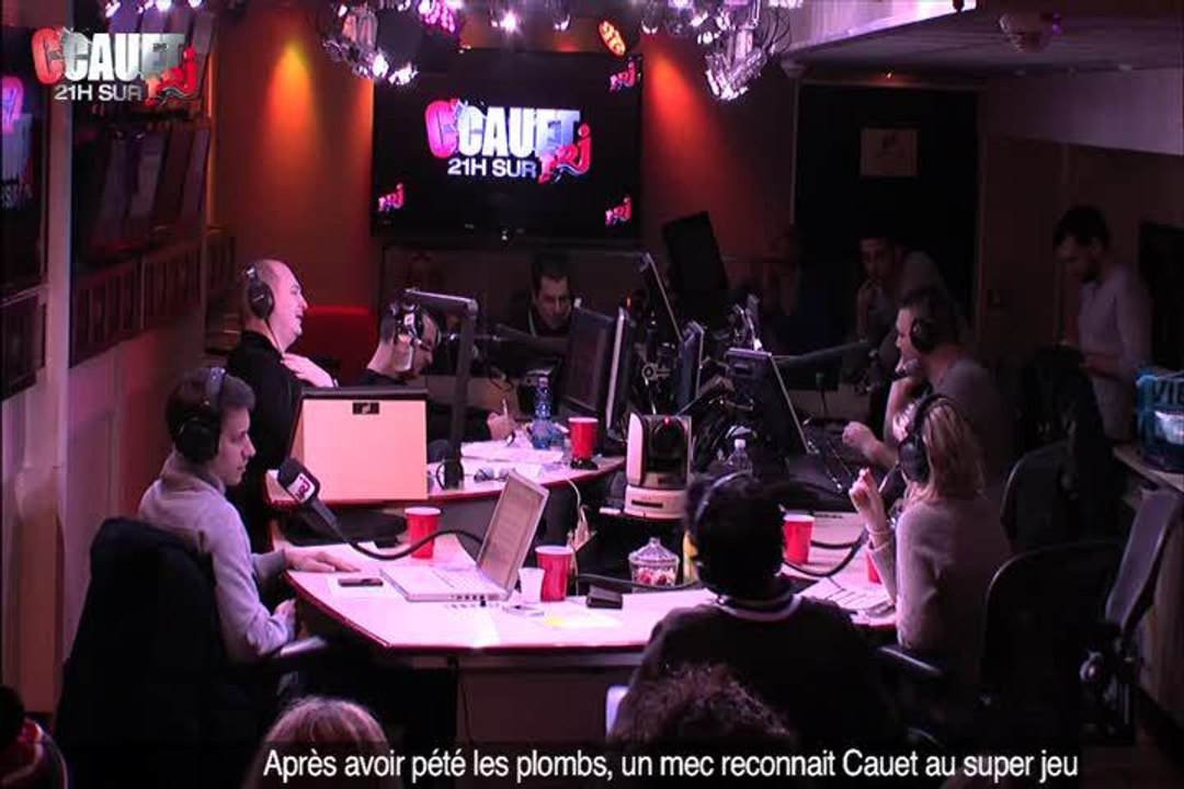 Après avoir pété les plombs, un mec reconnait Cauet au super jeu - C'Cauet sur NRJ