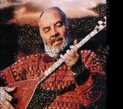 Musa Eroğlu - Bir Acayip Sevda Düştü Serime