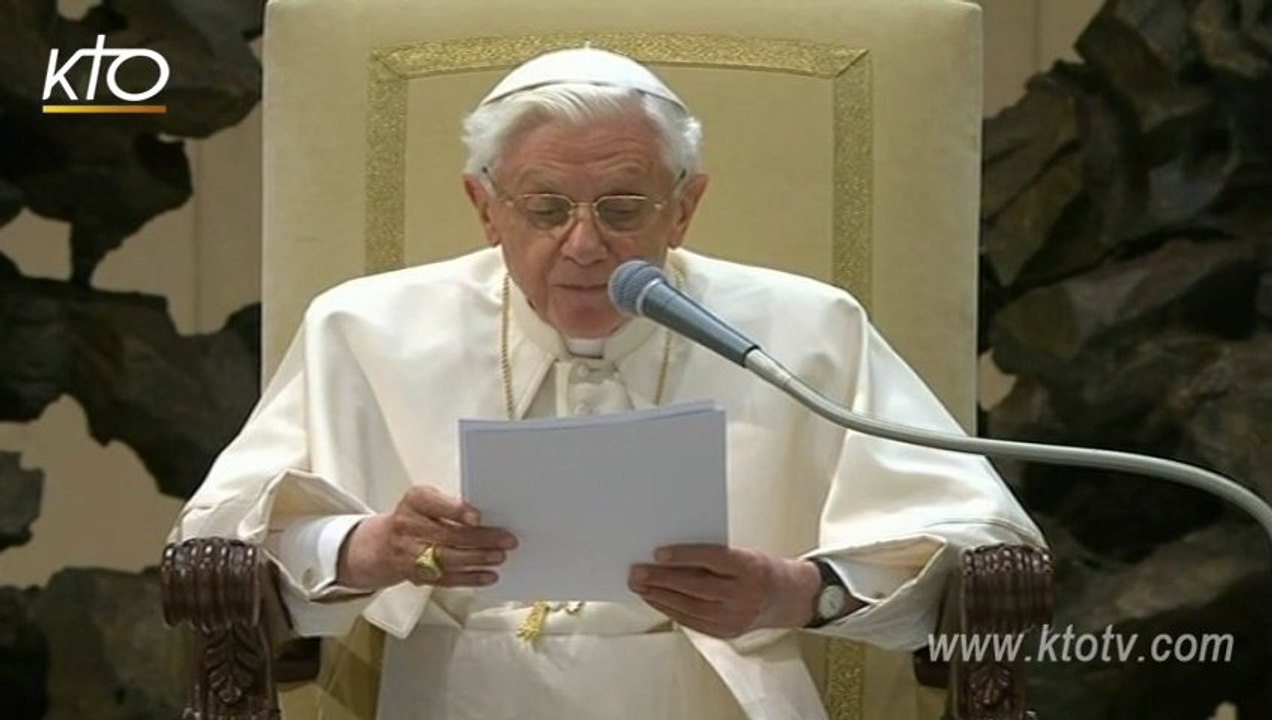 Benoît XVI : "Continuez à prier pour moi, pour l'Eglise, pour le futur Pape"
