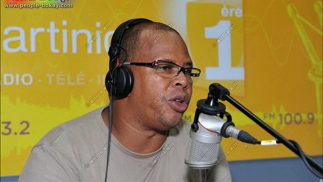 Les obèsques de VAVAL Paul assouvie 2013 Martinique 1ere /carnaval kannaval