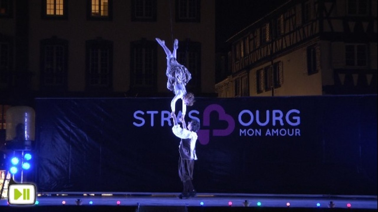 Strasbourg mon amour : danse aérienne pour l'inauguration