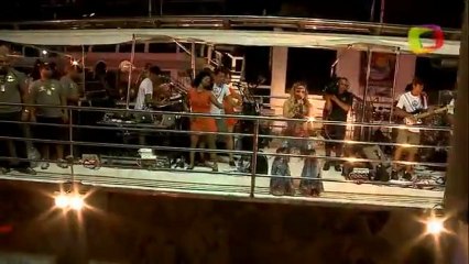 Me Chama de Amor por Claudia Leitte  Carnaval 2013