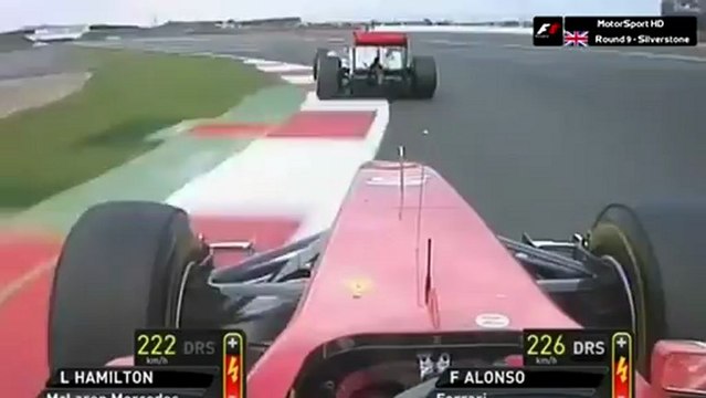 Fernando Alonso vs Lewis Hamilton - GP Gran Bretaña 2011 (2)