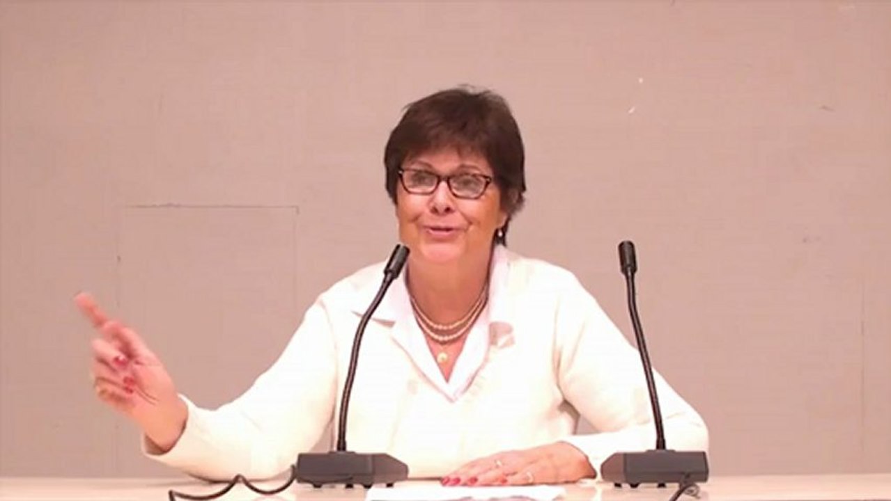 Marion Sigaut "Voltaire, le personnage et l'homme, qui trompe qui ?" 2/2