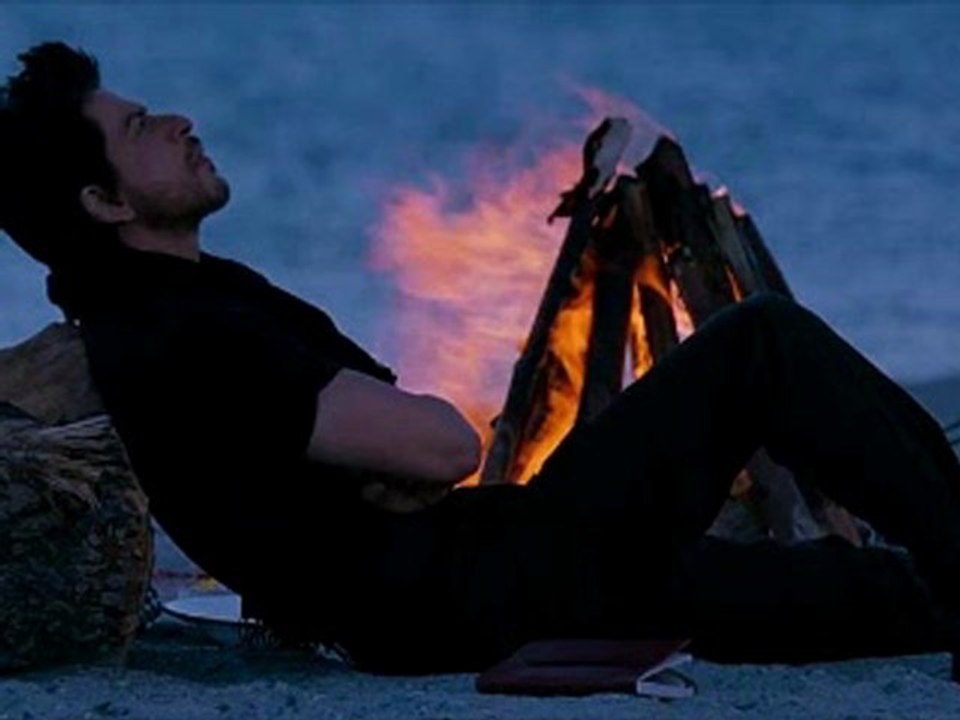 Jab Tak Hai Jaan (2012) watch online www.hdmoviespool.com