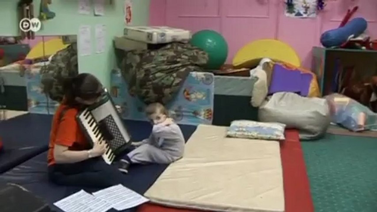 Russland: Endstation Waisenhaus | Europa Aktuell