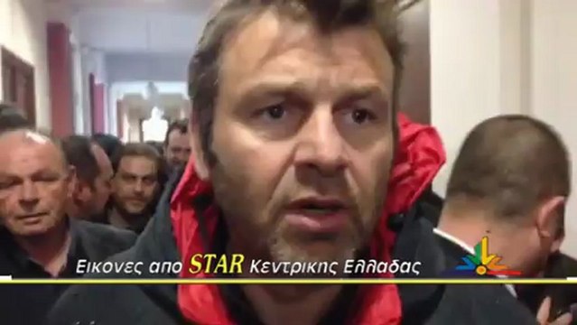 Ο Απόστολος Γκλέτσος στα δικαστήρια με τους αγρότες