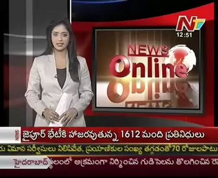 MS Dhoni plays drums at Ranchi stadium