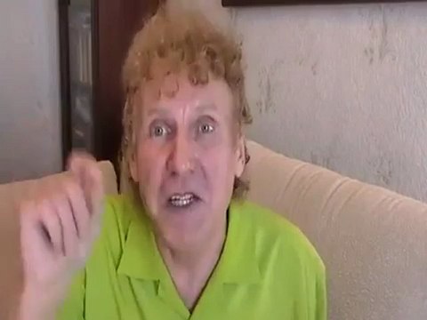 Александр Новожилов - анекдот про Вовочку и учительницу.