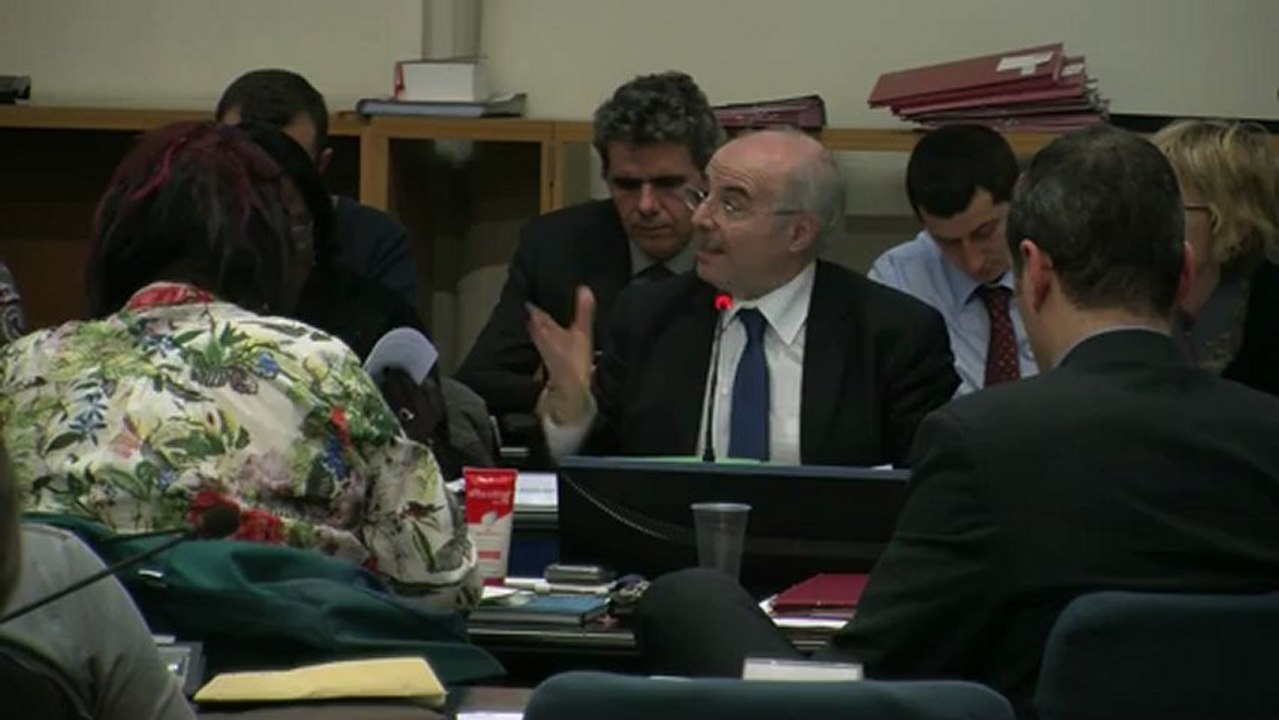 Jacques Salvatore répond à didattica lors du Conseil municipal d'Aubervilliers