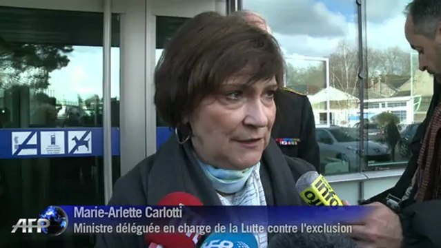 Suicide: Marie-Arlette Carlotti à l'agence Pôle Emploi de Nantes