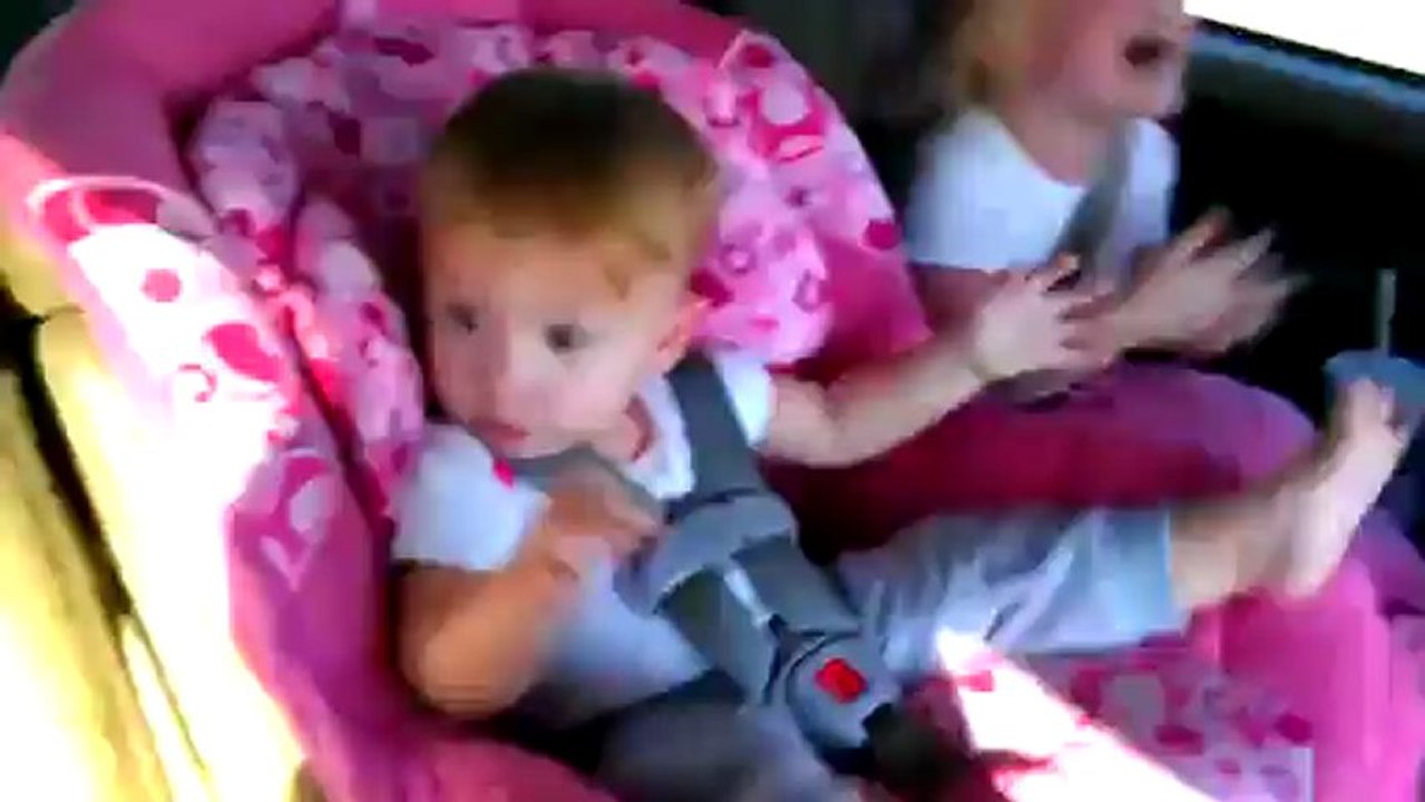 725765_529679753729460_45687_n