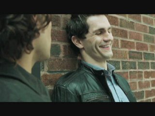 2013 Kyle Schmid @ Being Human 03x03 (bêtisier)