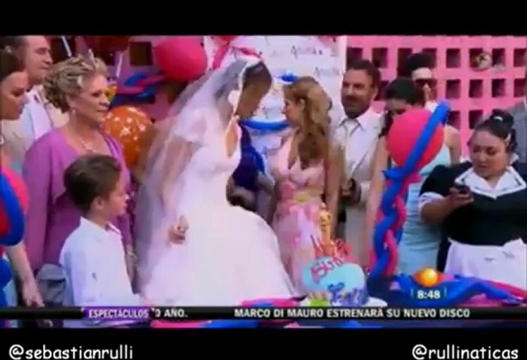 CELEBRACION DEL CUMPLEAÑOS DE EIZA GONZALEZ