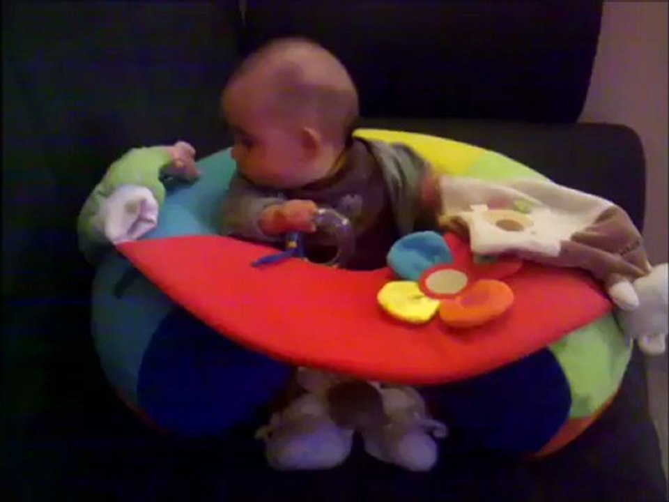 Je suis bien dans ma bouée!