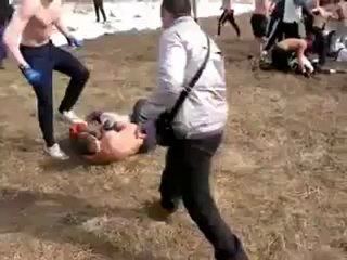 Grosse bagarre russe nommée « 300 »