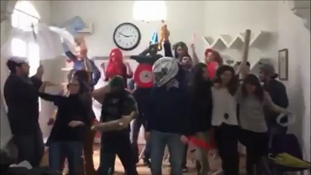 Yeni internet virali Harlem Shake, Türkiye'ye Yayılıyor