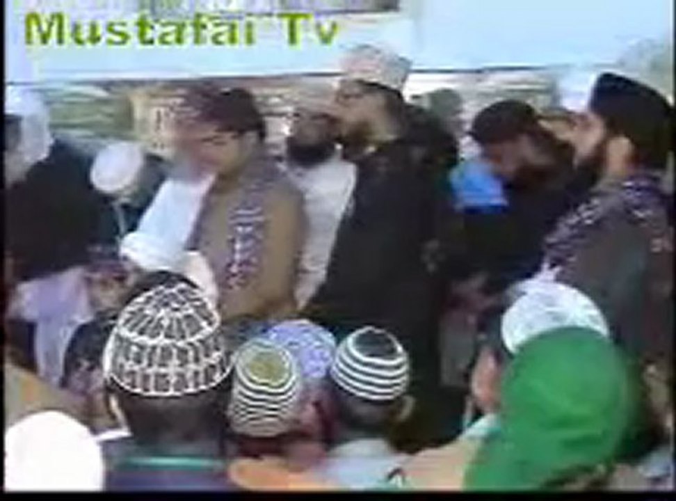 Eid Milad un Nabi 12th Feb 2012 Ismail Giga Masjid Karachi  ( Salam  Al Haj Muhammad Owais Qadri  ) Bazm e Barkat e Mustafa ( Mustafai Tv )