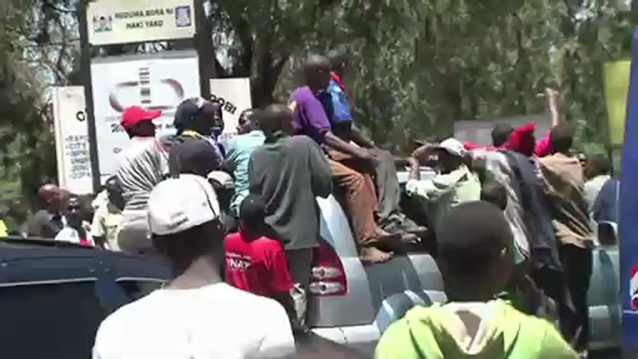 Kenya court clears indicted Kenyatta for elections