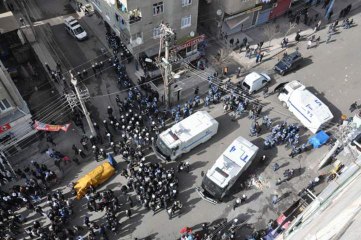 15 Şubat protestoları devam ediyor