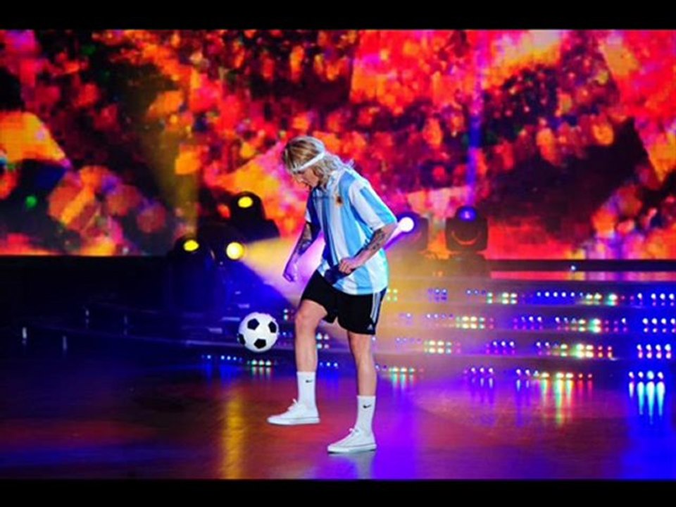 ¡Feliz cumple Alex!