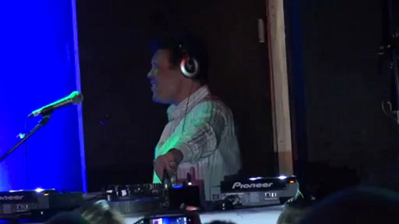 Craig Charles Funk & Soul Show - live at The Globe, Cardiff, 15/2/2013