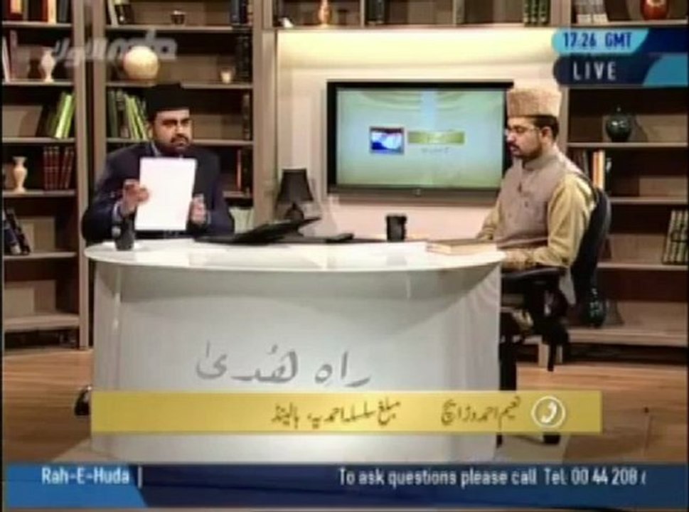 Some people are strongly against Islam in Holland. How does Holland Ahmadiyya Jamaat deal with their opposition