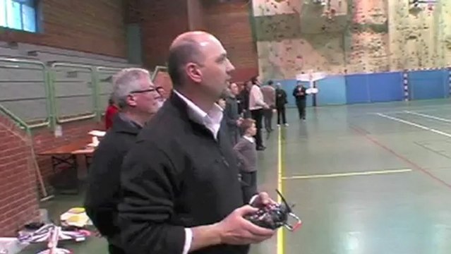 Rencontre d'aeromodelisme indoor de l'Arras Model Air Club