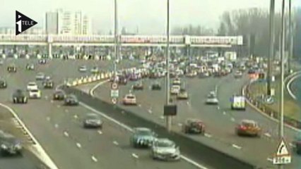 Sur l'autoroute des vacances