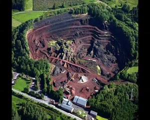 Hubert  : Vol dans les Volcans d'Auvergne