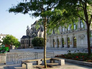 14°JOUR D'Agde à Brigneau en vélo du 3 au 18 juin 2009. Trois mois après avoir pris ma retraite je traversais toute la France à vélo, en solitaire... 14° JOURS