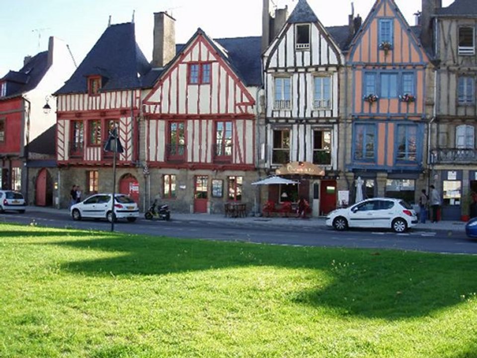 16°jour D'Agde à Brigneau en vélo du 3 au 18 juin 2009. Trois mois après avoir pris ma retraite je traversais toute la France à vélo, en solitaire...16° JOURS