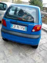 PARCHEGGIO A BRINDISI (ognuno si fa le regole da solo)