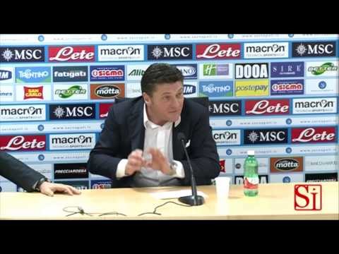 Napoli - Mazzarri: Non ci interessa quello che fa la Juventus (16.02.13)