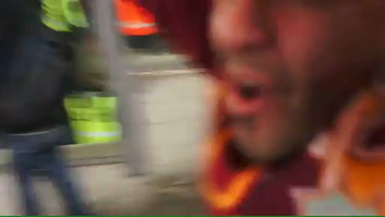 Francesto Totti - AS Roma vs. Juventus - 2013 - (Reazione Distinti Sud) - C'E SOLO UN CAPITANO!