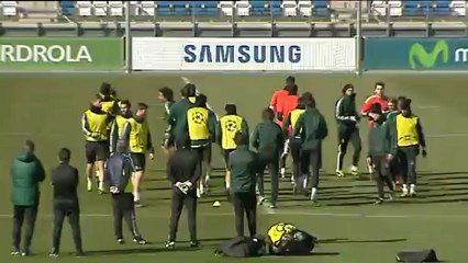 Diego López: "Cada minuto con el Real Madrid es un regalo del cielo"