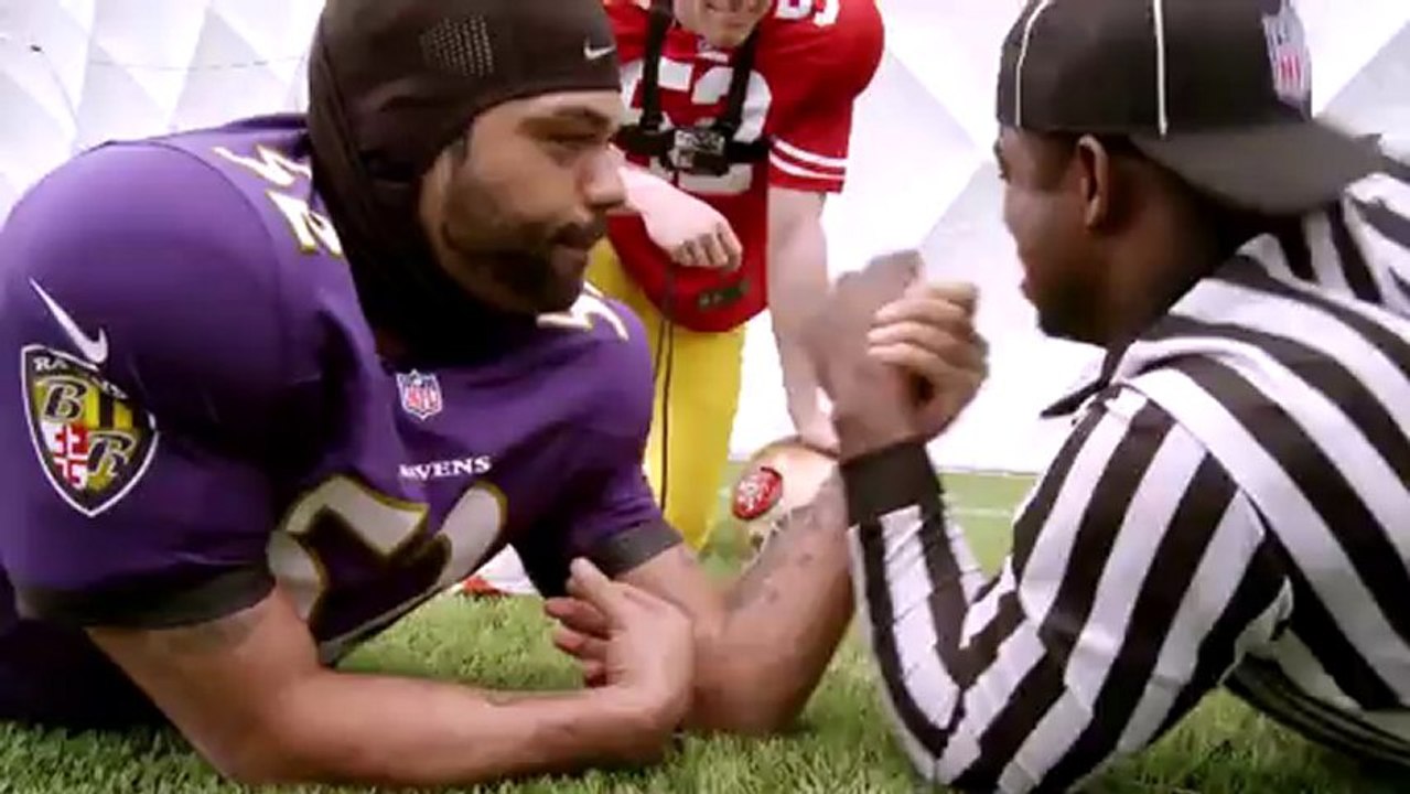 Insolite : quand Lescott et M.Richards se défient au bras de fer !