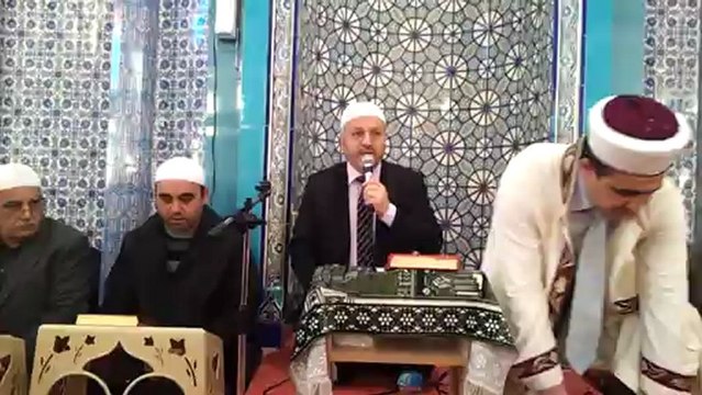 iLÇEMİZ mÜFTÜSÜ SAYIN AHMET HAMDİ HOCAMIZIN EGEKENT MERKEZ CAMİ KURAN KURSU ÖĞRENCİLERİNİN MEZUNİYET TÖRENLERİNDE YAPTIĞI KONUŞMA: HAZIRLAYAN: DERNEK BAŞKANI: BÜNYAMİN NAZLI