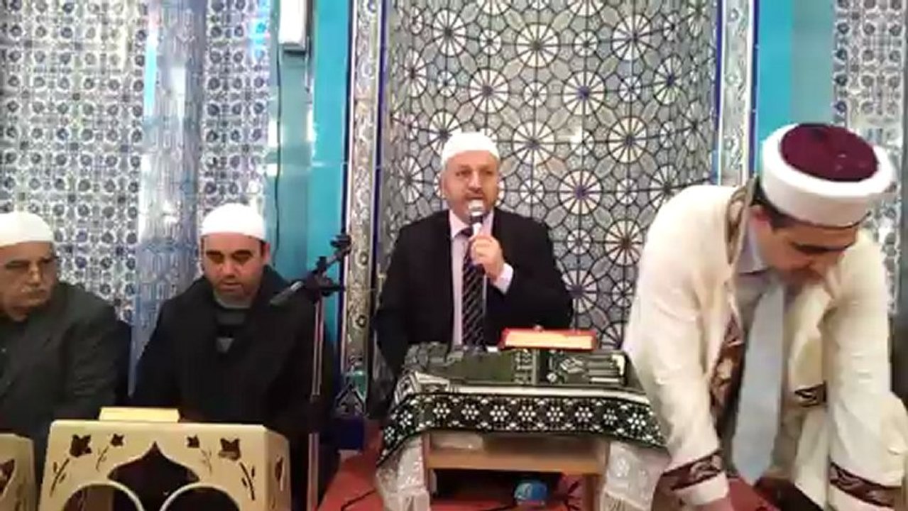 iLÇEMİZ mÜFTÜSÜ SAYIN AHMET HAMDİ HOCAMIZIN  EGEKENT MERKEZ CAMİ KURAN KURSU ÖĞRENCİLERİNİN MEZUNİYET TÖRENLERİNDE YAPTIĞI KONUŞMA: HAZIRLAYAN: DERNEK BAŞKANI: BÜNYAMİN NAZLI