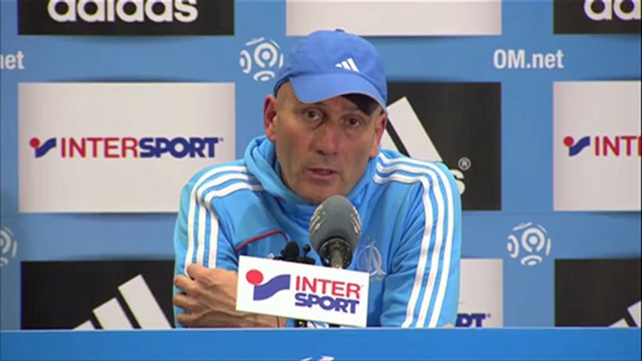 Conférence de presse Olympique de Marseille - Valenciennes FC : Elie BAUP (OM) - Daniel  SANCHEZ (VAFC) - saison 2012/2013