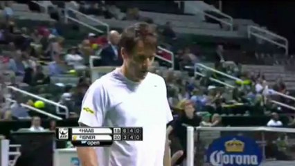 Haas batte Isner - San José, semifinale