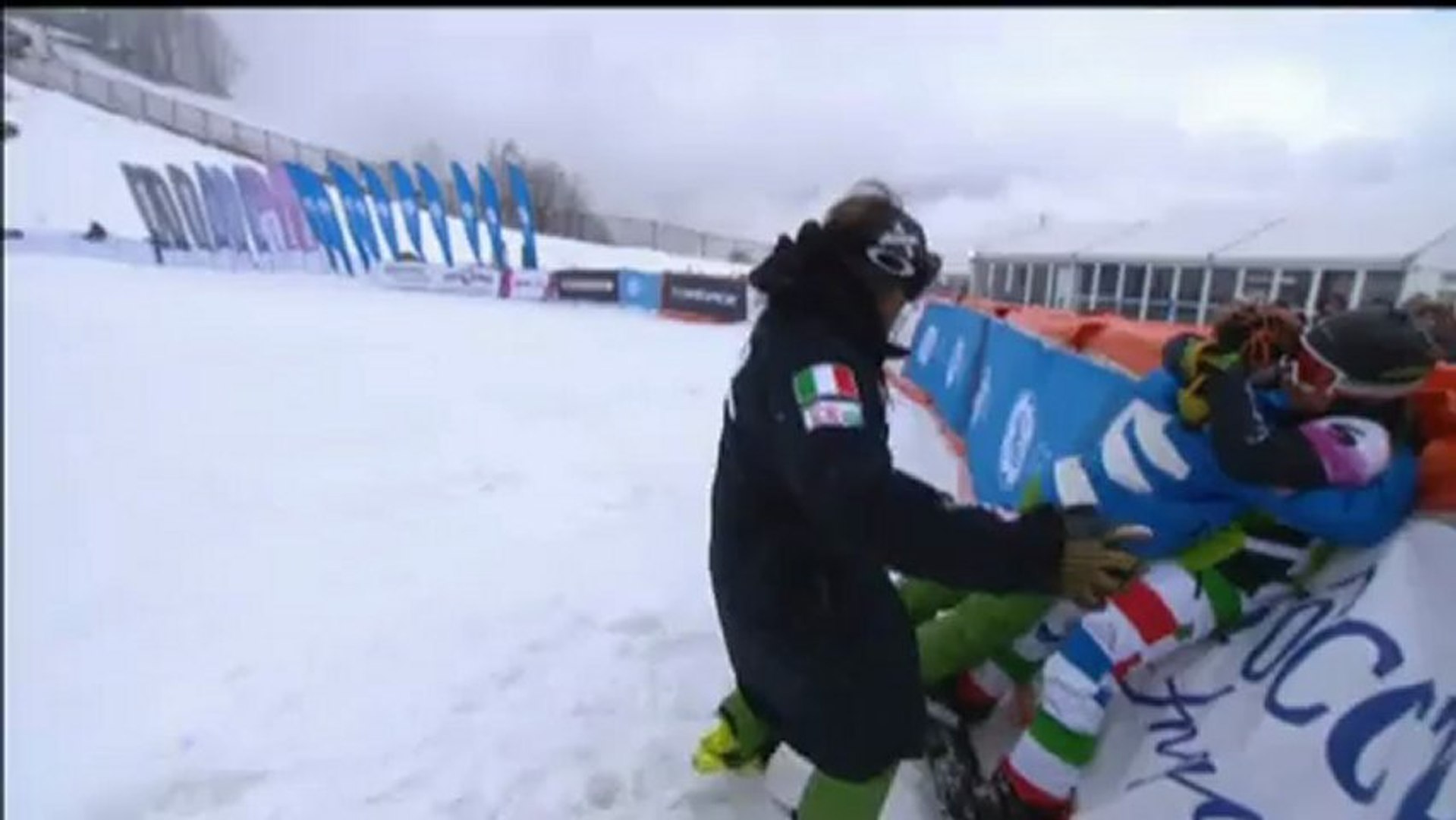 Snowboard: Debut en lo más alto del podio