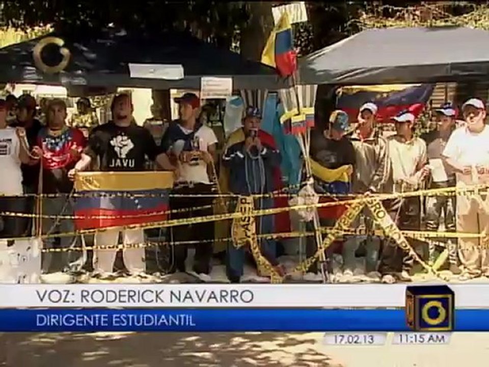 Estudiantes permanecen en la Embajada de Cuba