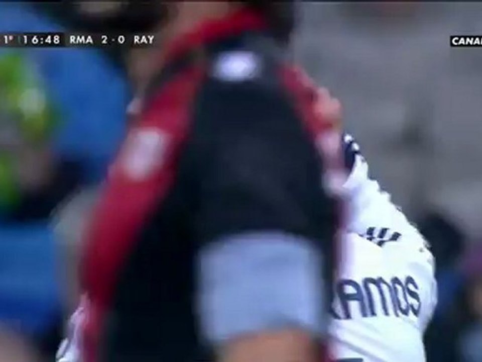 Sergio Ramos 2 Yellow Card In 30 Second video Dailymotion
